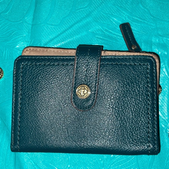 Set of 3 leather Relic Wallets - Picture 4 of 8